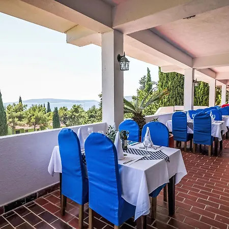 Medena-1 By Interhome Lejlighed